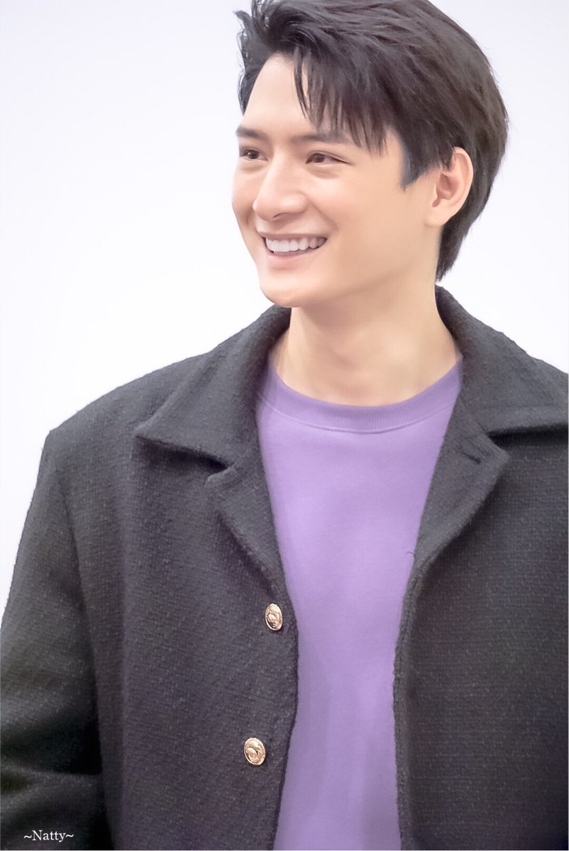 oNattyOo's tweet photo. ความสดใสจากรอยยิ้มของต้าวน้อย☺️
@kristtps
#WhiskasxKrist
#KristPerawat
#nattypix https://t.co/QLabg4zjHI