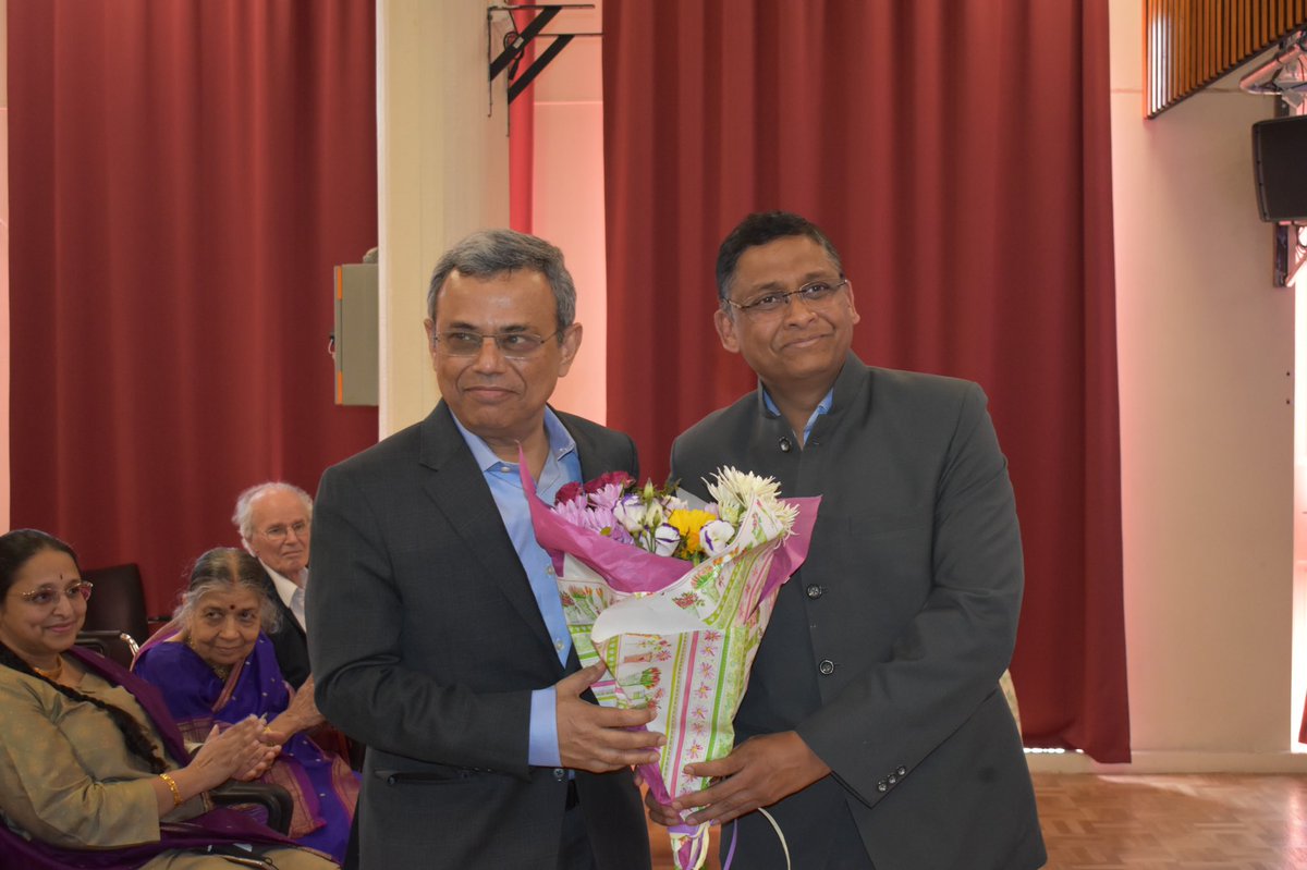 mmfrparis's tweet photo. Glimpse of the celebration of 62nd Maharashtra Day &amp; 15th anniversary of Maharashtra Mandal France in presence of H. E. Ambassador @JawedAshraf5 @IndiaembFrance with support of Maison de l’Inde https://t.co/wBYE8mjNBn