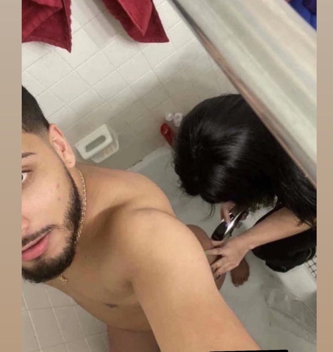 jasmins foot tweet media