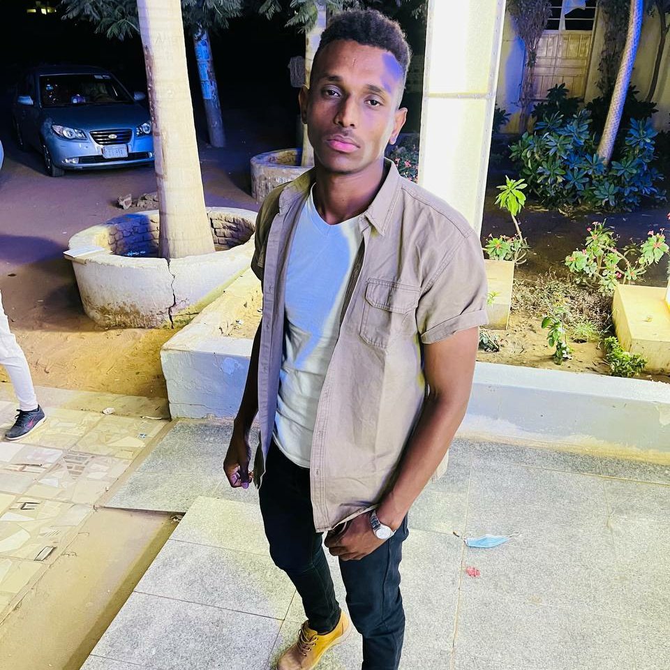Abdalraheem211's tweet photo. #NewProfilePic https://t.co/itBps6KzMj