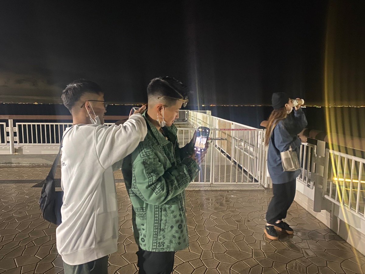 ma_kun1206's tweet photo. 今年のGW
よく飽きずに何年も一緒にいるなぁ

2人で話してる時のマジでマジで
誰にも理解されなさそうなくだらない話で爆笑してる時最高に楽しいよ🙄笑

最後の写真は多分20と19くらい🙄 https://t.co/7GyjsWtUPE