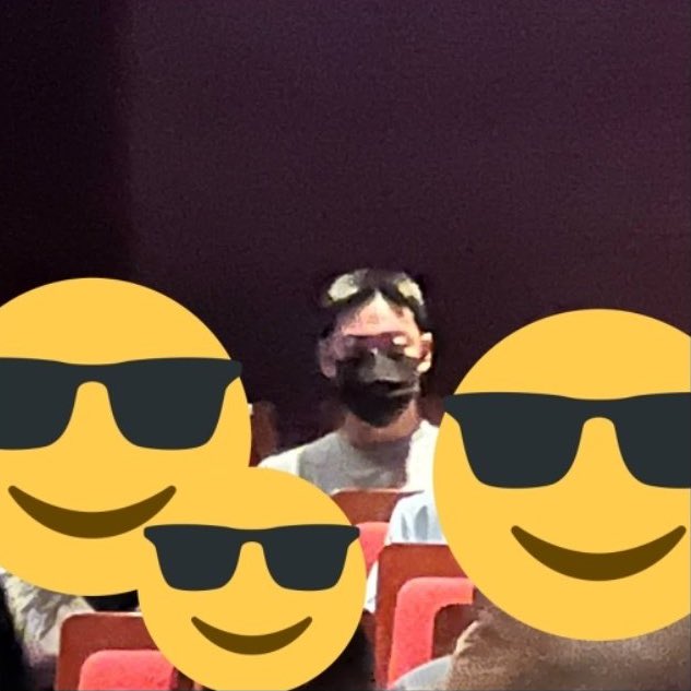lvfryes's tweet photo. 이군중속의고독머임 개웃기다 https://t.co/UVflCQTdwI