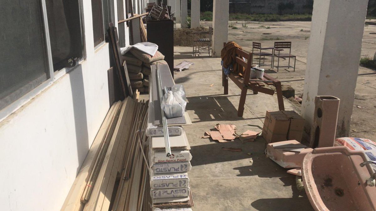 AamerBhandara's tweet photo. Civil work underway, team is working tirelessly to complete Digital Hujra!
#DigitalHujra #DigiMala #DigitalMalakand #agriculturerepublic #DigitalDera #InternetSociety #RuralPakistan
@USF_Pak @fouadbajwa @digitalhujra https://t.co/JJdtFzuFQE