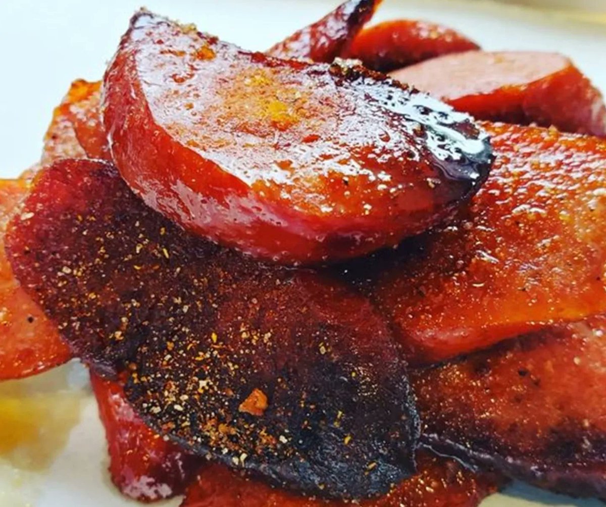 PitTakeBBQ's tweet photo. Pssst.. Mom called and she wants #BBQ!!

Stop in today for all of your favorites and don't forget to add on some of our #SmokedSausage only available on #Sundays!

Happy Mothers Day to all the Moms out there!!!

#supportyourlocalpitmaster #PitTakeBBQ https://t.co/r6mq6qFoJW