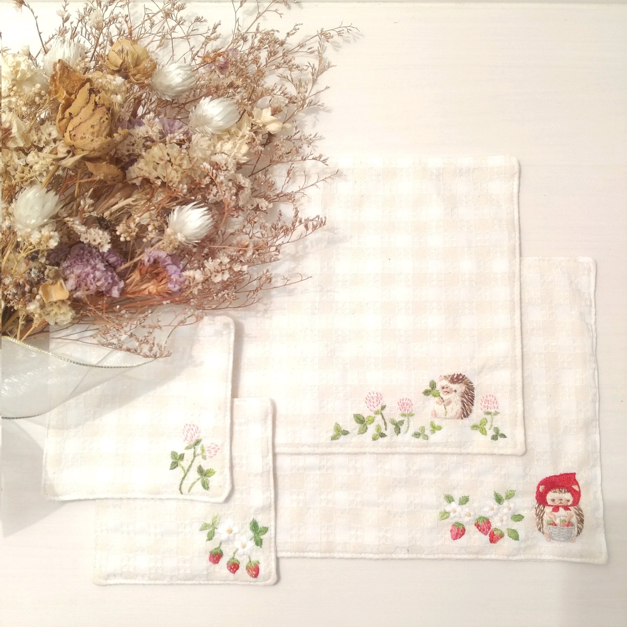 Hari ハリネズミ刺繍作家 Hari7nezumi Twitter