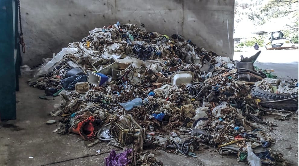 Azpeitiako udalak, lehenago Villabonakoak egin bezala, Urola ibaiaren 10km ren garbiketa egin du. 6tona zabor atera dituzte. Udaletxe guztiek berdina egin beharko lukete.
<a href="/AzpeitikoUdala/">Azpeitiko Udala</a> 
<a href="/VillabonaUdala/">Villabonako Udala</a>