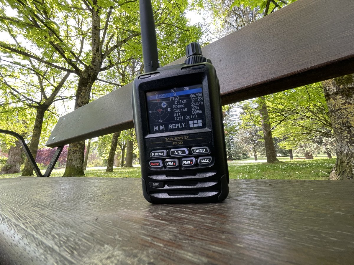 ast_josea's tweet photo. ¡Qué bien me ha sentado el paseo! Esta tarde a partir de las 19 horas os explico como el APRS va a ayudarnos a posicionar a @ProjectIcaro
Como siempre en https://t.co/zLlHf3Kfjo 
#DomingosDeTelecos https://t.co/1th8bxLYto