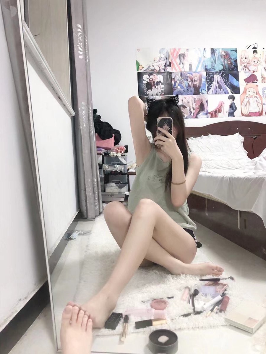 kb3kobe's tweet photo. 脚丫子都是粉色的 https://t.co/EPUflZeorQ
