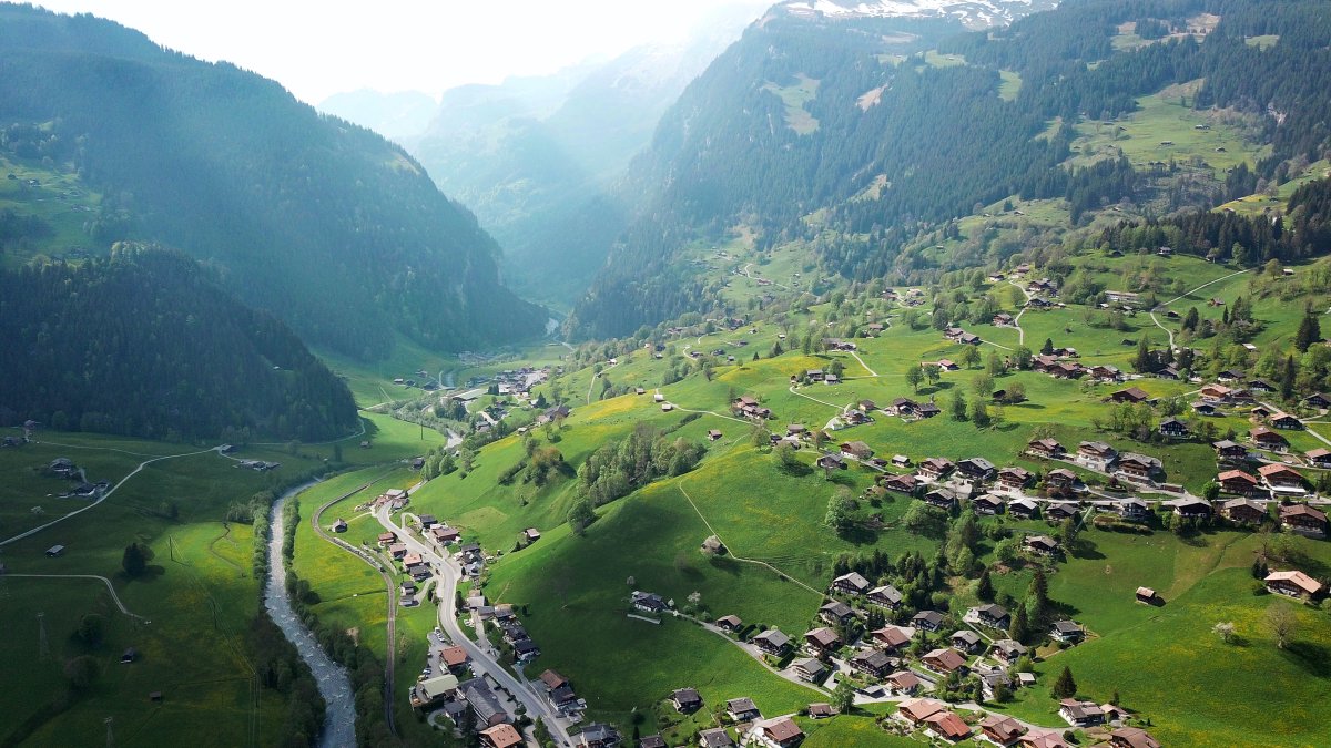 traveldiv's tweet photo. 10 مسارات و برامج سياحية في النمسا و سويسرا و المانيا و فرنسا و هولندا و بلجيكا و ايطاليا .
اختر المسار اللي يناسبك و عدل فيه براحتك :
👇
https://t.co/SJWSw2u9Gf 
👆 https://t.co/TBjswXtA59