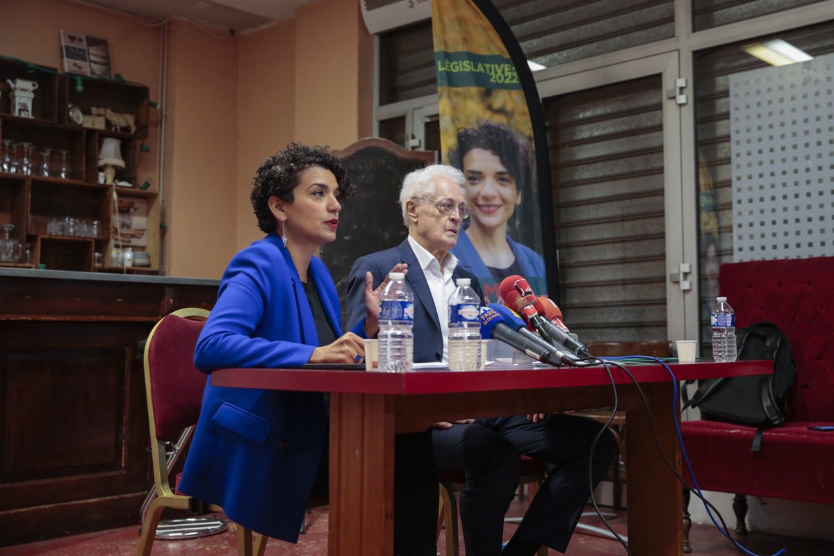 lamiaela's tweet image. &quot;Pourquoi faudrait-il substituer celle qui a été battue à celle qui a été élue&quot; il y a moins d&apos;un an ? 

Lionel #Jospin, lors de la conférence de presse que j’ai tenue aujourd’hui sur la circo #7515