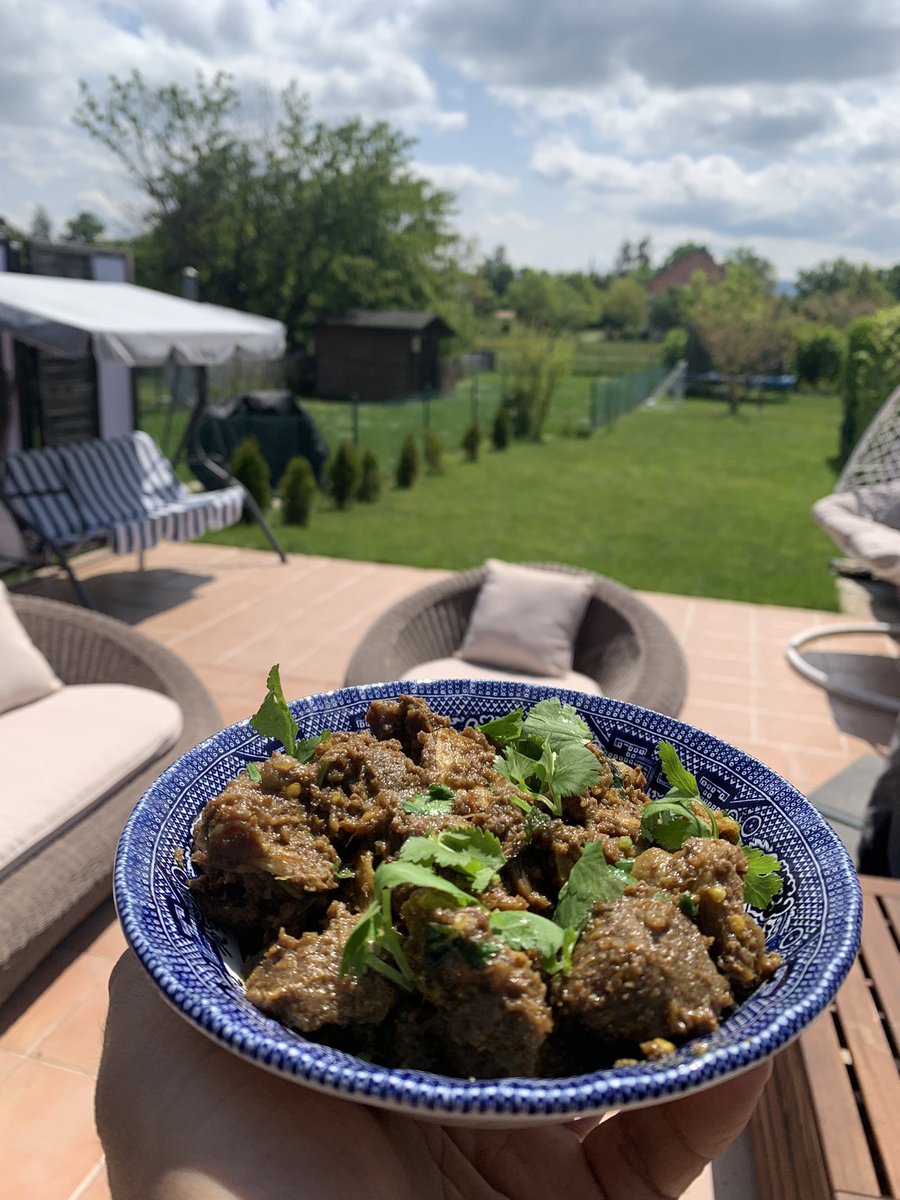 kandelnirmal's tweet photo. #KandelKitchen 1/4
#GoatMeat - #NepaliStyle
@nepalicook - try it https://t.co/e5jQ9Zps94