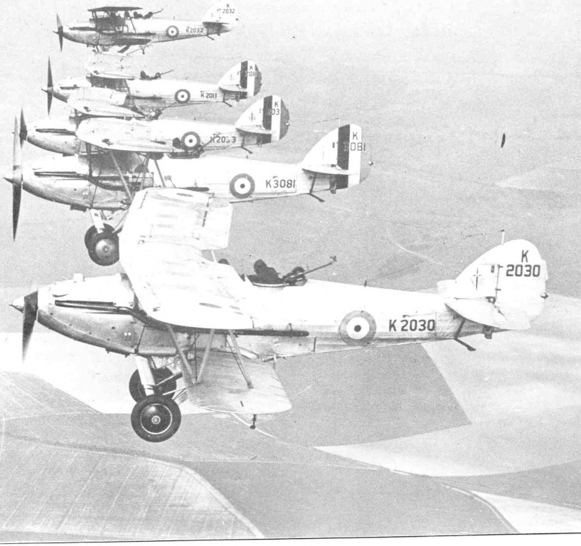 TheSuffolkMan's tweet photo. #Hector picking up a message with hook others are #Audax #Hectors [Gerald/Adrian Tickner]  @BBMF_Spitflyer @RAFBBMF @SocietySpitfire @Spitfire5518 https://t.co/V9b4FzyEbw