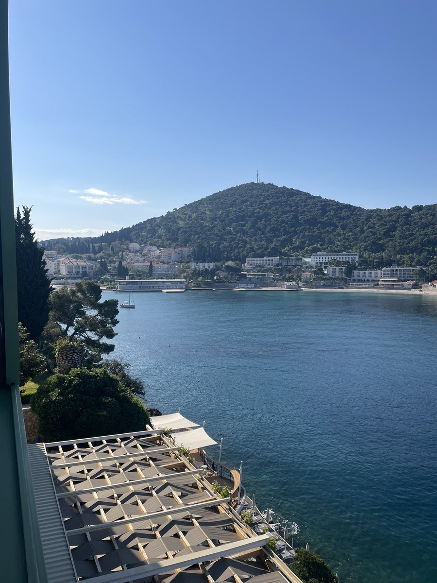 jennac2's tweet photo. @HotelMoreDu thank you for a fantastic stay one of the most beautiful locations in the world ! Amazing staff and fantastic views can’t wait to return one day ❤️❤️ https://t.co/tB8QHPSOoY