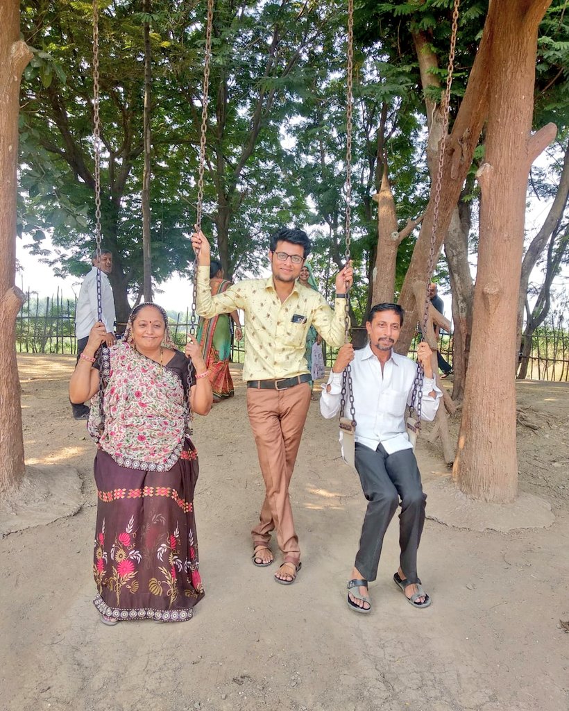 vd_nakum's tweet photo. We may have a thousand worries in the world, but our mother’s main worry will still remain whether we’ve had food on time. Such is a mother’s love! 
#MothersDay https://t.co/2s1YMM3UXY