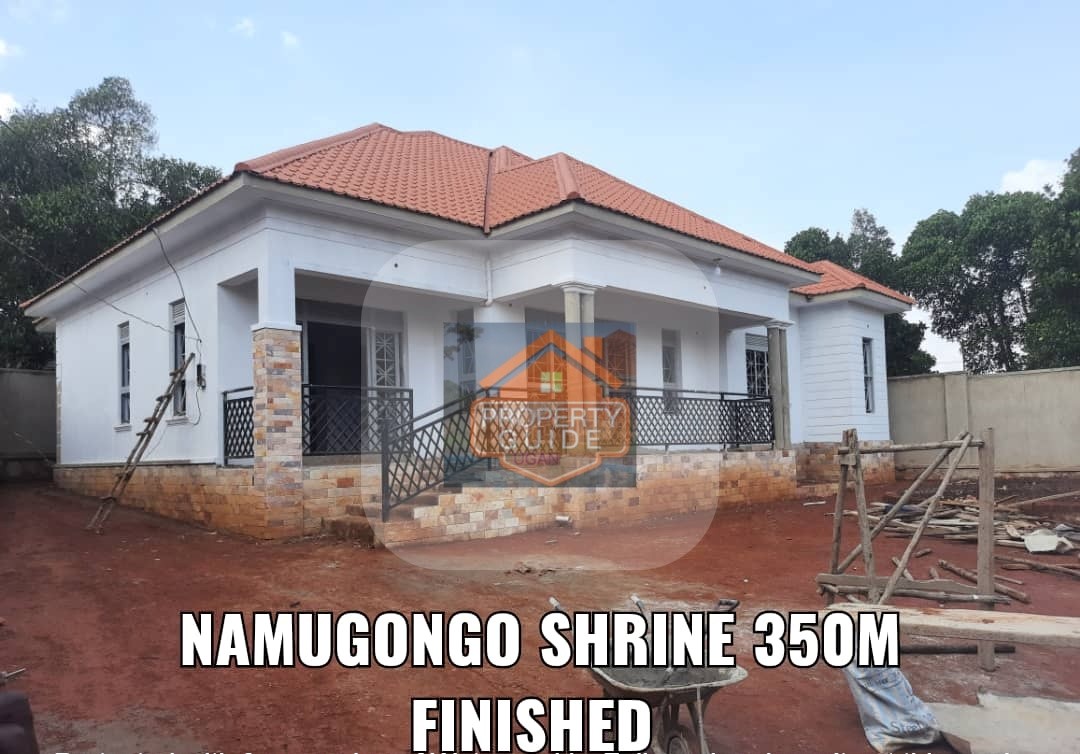 PropertyGuideUg's tweet photo. #Houseforsale! located at #Namugongo Call/ #WhatsApp 256780475699 +256708609744  https://t.co/ZHQSFobHB8 #PropertyShow  #PropertyHome #OurAfrica   #realestate #housing #Uganda  #Kampala #Affordable #MothersDay #MothersDay2022 https://t.co/2UzawVgxEn
