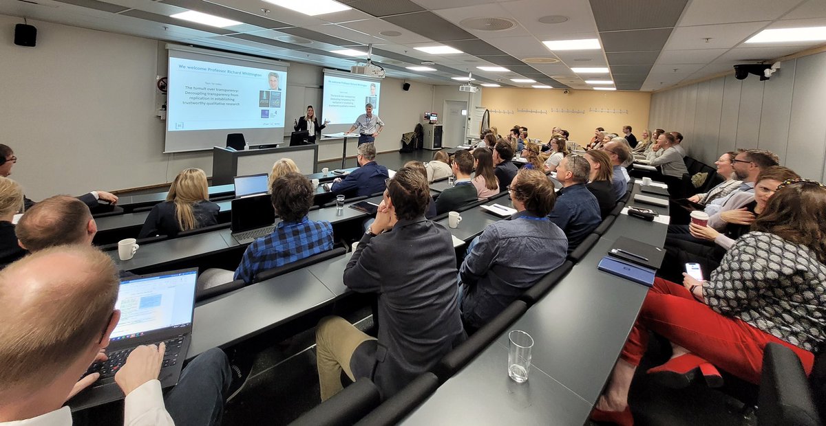 Ren8te's tweet photo. Should we #replicate or #repeat #qualitative research studies? Data are not an #Amazonparcel that can #simply be #collected: It includes relationship building. These are a few #highlights from our 1. #physical event @HandelshoyskBI #Qualitive Research Forum. with @NicoliniDavide https://t.co/mR0R7cefvq