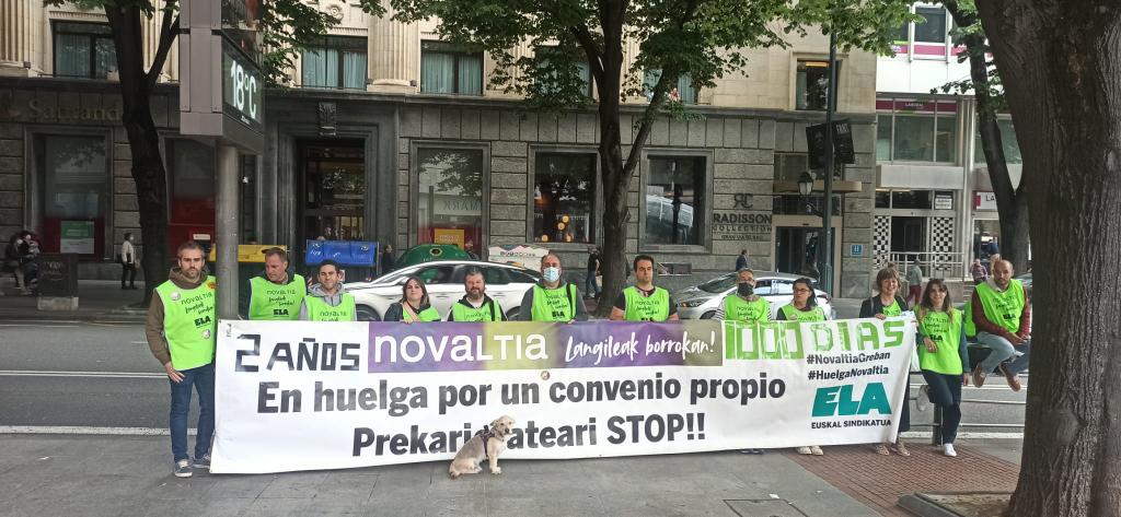 NovaltiaGreban's tweet photo. Día 1022 en huelga POR UNAS CONDICIONES DIGNAS DE TRABAJO!! @Novaltia sancionada con +150.000 euros por VULNERAR EL DERECHO DE HUELGA!!! Devolved las ayudas recibidas!! @IdoiaMendia toma nota, está cooperativa solo genera pobreza!!! NO OS LO VAMOS A PERMITIR!! #NovaltiaBorrokan https://t.co/Xlh1bJlA44
