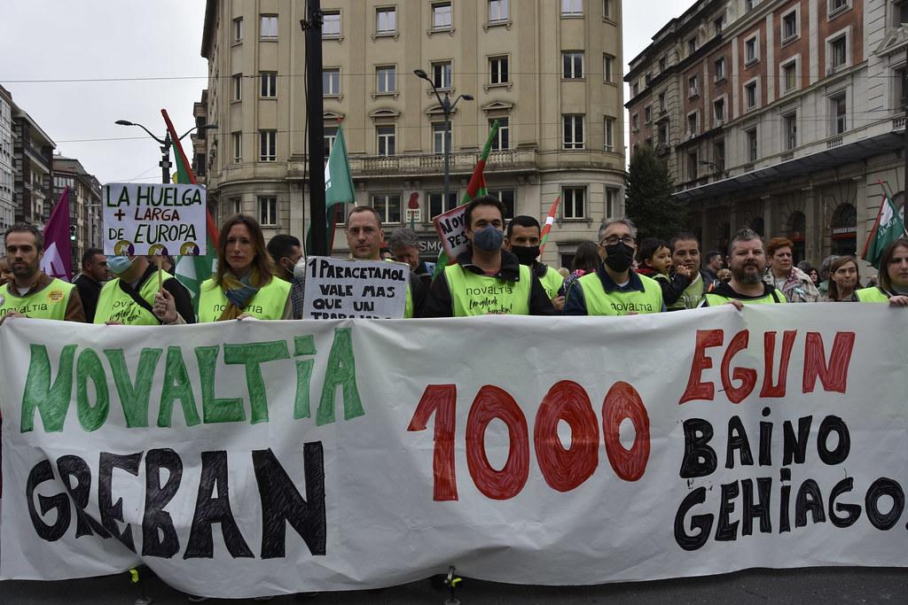 NovaltiaGreban's tweet photo. Día 1022 en huelga POR UNAS CONDICIONES DIGNAS DE TRABAJO!! @Novaltia sancionada con +150.000 euros por VULNERAR EL DERECHO DE HUELGA!!! Devolved las ayudas recibidas!! @IdoiaMendia toma nota, está cooperativa solo genera pobreza!!! NO OS LO VAMOS A PERMITIR!! #NovaltiaBorrokan https://t.co/Xlh1bJlA44