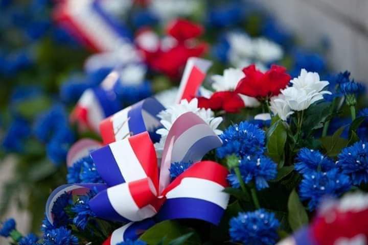 viazzi_fabien's tweet photo. En ce 77ème anniversaire de la signature de l'armistice de la seconde guerre mondiale en l'occurrence le 8 mai 1945,
Je tiens à rendre hommage aux soldats alliés et aux nombreux civils ayant perdu leur vie pour que nous soyons libres aujourd'hui. https://t.co/mmCKhVHgb9