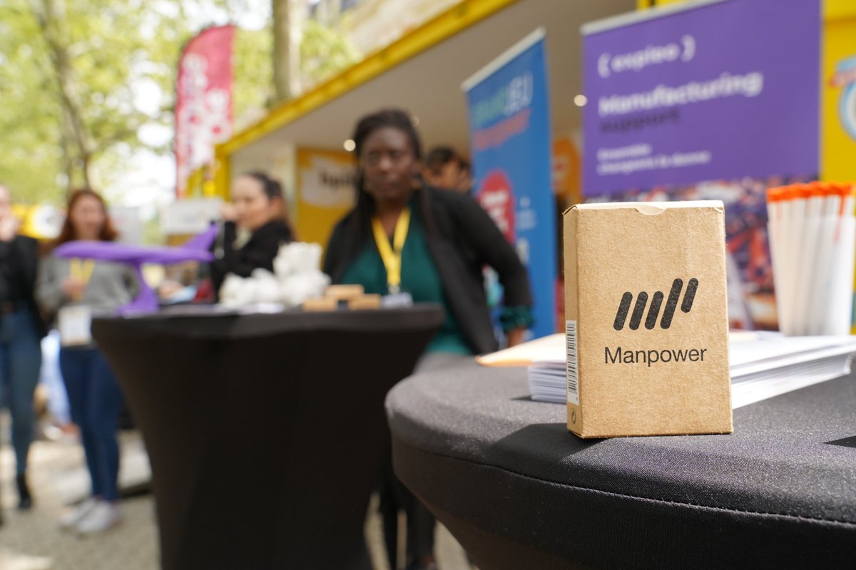 Comment les entreprises de l'#Indutrie en quête de Talents font-elles face à la pénurie ?

<a href="/ManpowerGroupFR/">ManpowerGroup France</a> s'est associé à <a href="/usinenouvelle/">L'Usine Nouvelle</a> pour mieux cerner la réalité d’un phénomène qui pèse sur les perspectives d’avenir de l'industrie. L'étude 👉 ow.ly/2Z2f103CKfp ▫️