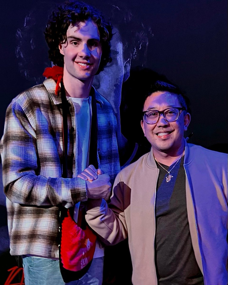 Aaron Chin (@aaronchmgroup) on Twitter photo Pleasure meeting Aussie NBA star <a href="/joshgiddey/">josh giddey</a> last night who was the 6th pick by <a href="/okcthunder/">OKC THUNDER</a> and had a stellar rookie season. He loved the PNG Bilum I gifted him and invited him to visit PNG one day 🇵🇬🏀 Pleasure meeting Aussie NBA star <a href="/joshgiddey/">josh giddey</a> last night who was the 6th pick by <a href="/okcthunder/">OKC THUNDER</a> and had a stellar rookie season. He loved the PNG Bilum I gifted him and invited him to visit PNG one day 🇵🇬🏀