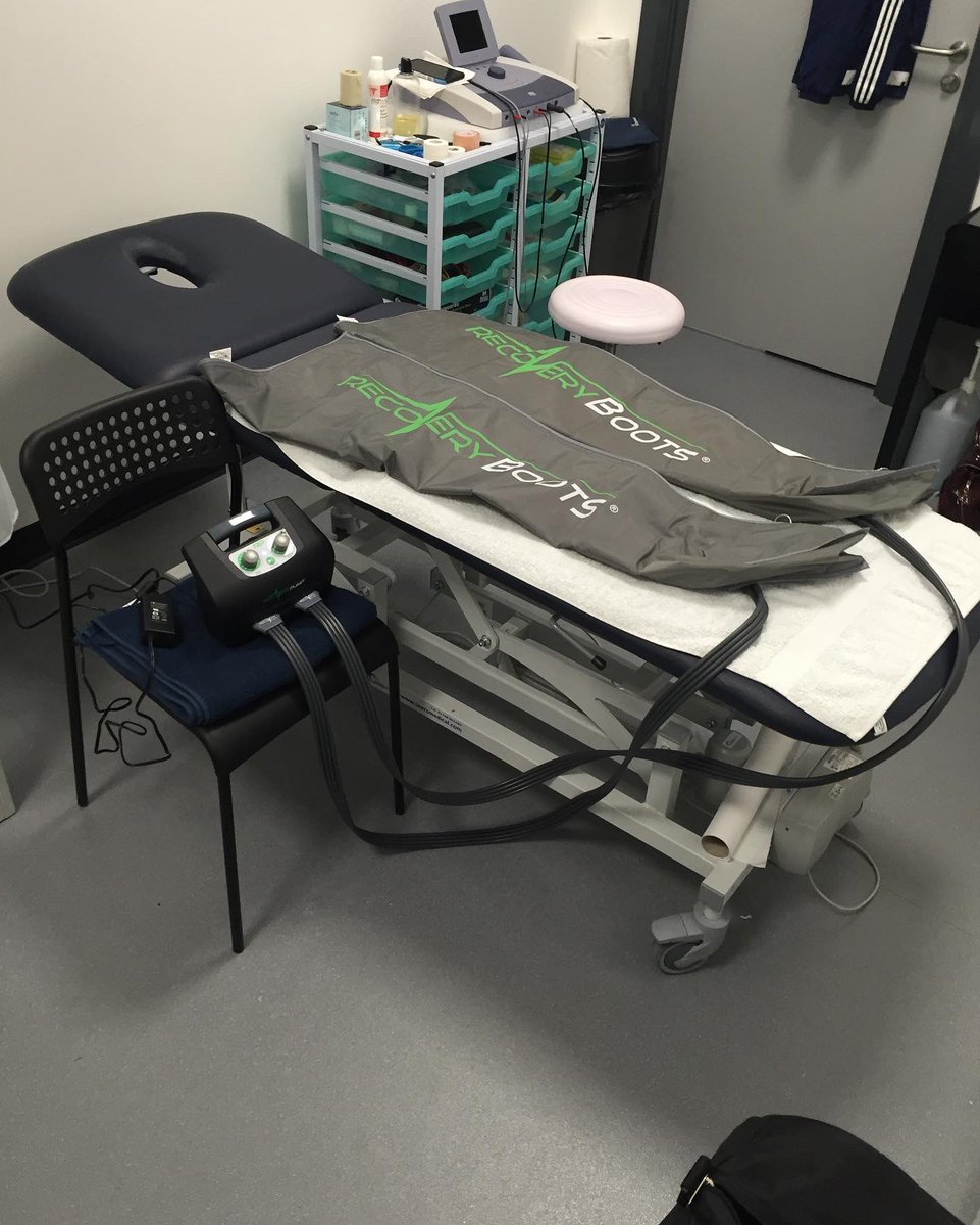 BannCryoSpa's tweet photo. Our Recovery Package offer is still ongoing @£30. Cryospa, Compression Boots &amp; Lower Limb massage. 
We have appointments available this Tuesday, Thursday and Friday. Book early to avoid disappointment 👍 https://t.co/NQ0tV53KOn