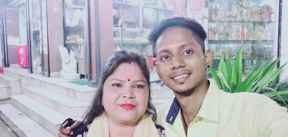 SujayRo14897475's tweet photo. #MothersDay 
  God made A  wonderful mother.A mother who never the grows old. he made her smile.of the sunshine .and he moulded her heart.of pure gold love you maa ❤️❤️
#HappyMothersDay2022 https://t.co/OiLmHZKS0r