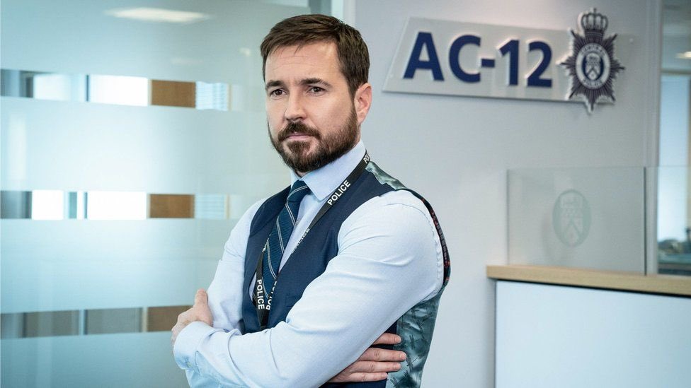 Happy Birthday Martin Compston.

Let us know your favourite performances 