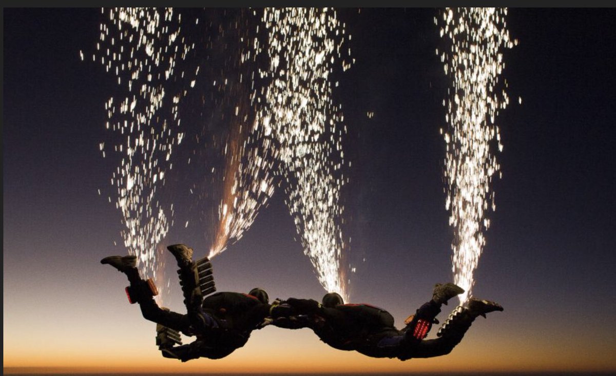 Guy Fawkes. 🏴󠁧󠁢󠁥󠁮󠁧󠁿🏴󠁧󠁢󠁥󠁮󠁧󠁿 🔥🔥💣🧨 tweet media