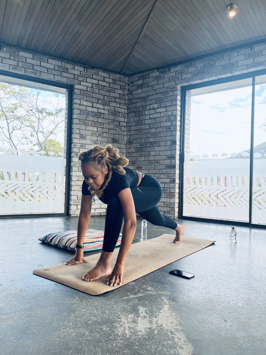 Banesa_Creative's tweet image. #weekendphotodump 🧘🏾‍♀️✨ 
Things that set my soul on fire 🤍