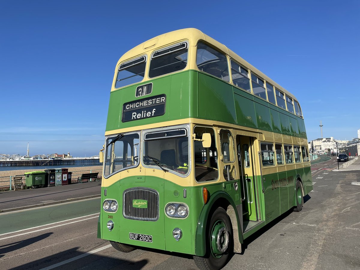c_ashcroft404's tweet photo. Control buses now in place on a very sunny 🌞 Brighton seafront, ready for the arrival of the #HCVS London to Brighton run https://t.co/IszzroBmAu