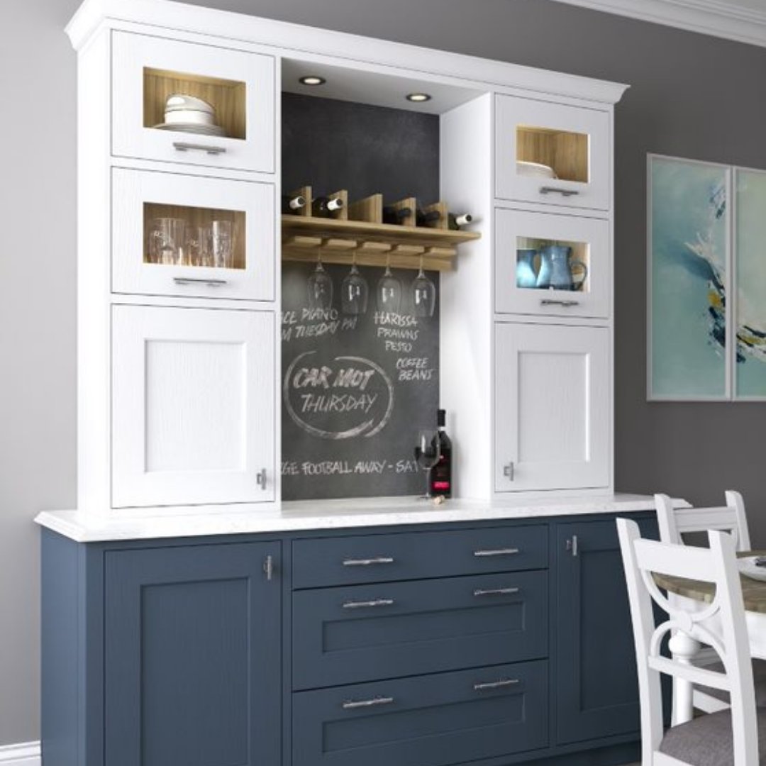 Masterclassbrig's tweet photo. Tall Dresser
Adding a tall dresser as a feature into a classic kitchen will never go out of fashion.
Create a statement and go bold with one of our vibrant painted colours.
#masterclassmoments #masterclasskitchens #interior #interior123 #kitchen #kitchendesign #kitcheninspo https://t.co/ObTs6sj0SB