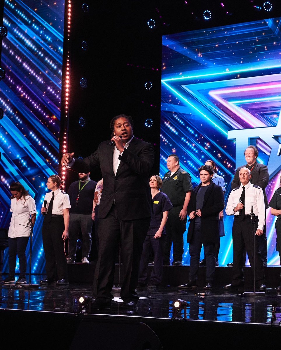 The Frontline Singers tweet media