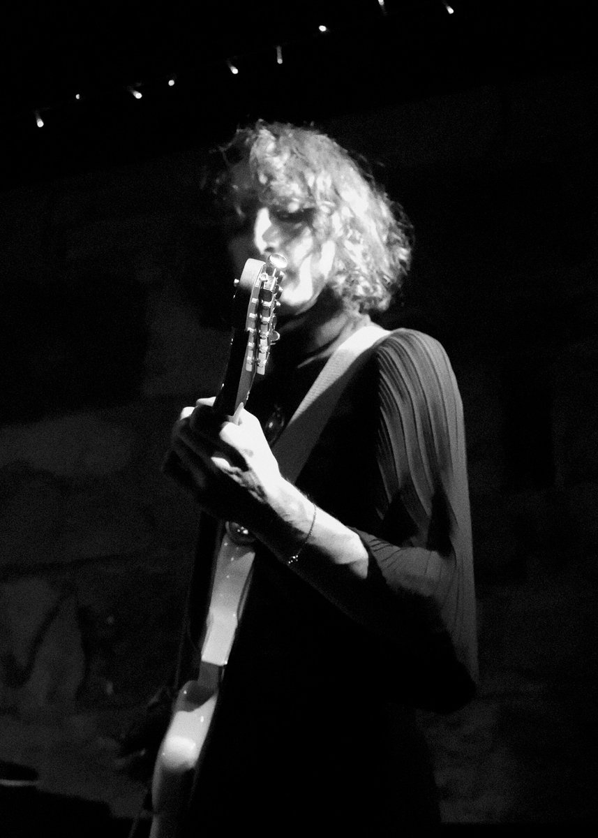 GoodGriefGigs's tweet photo. Photos of the amazing @bikinibodymusic at Harmonium 29.4.2022

Pics by PO https://t.co/upHOH0NEHO