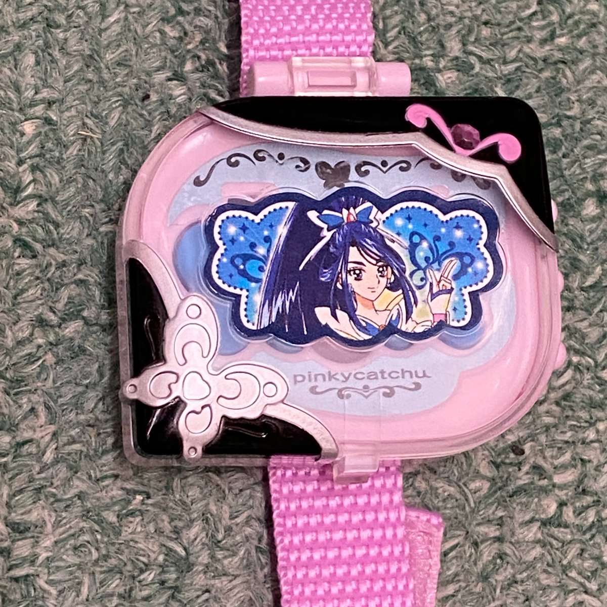 リサイクルショップで100円で買ったこのピンキーキャッチュ型の玩具