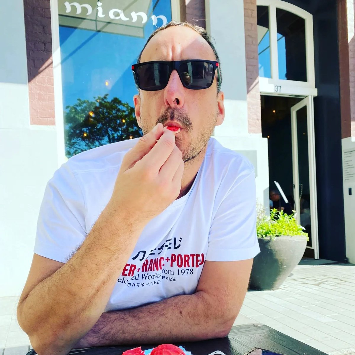 AmosCarl's tweet photo. #NewProfilePic
#SuckOnIt https://t.co/miNG3yWlqO
