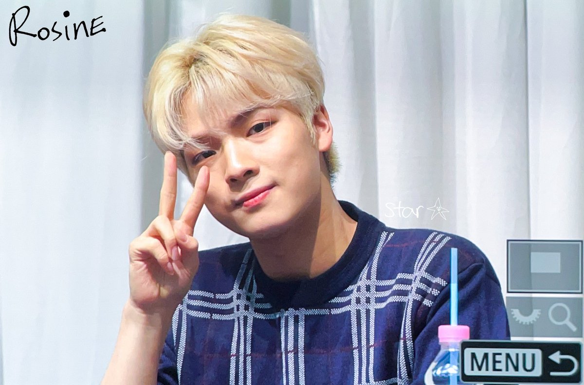 jsstar929's tweet photo. 220508 엠투유 팬싸 pre
준성아🐶
언제나 사랑스러워♥️
⭐️

#고스트나인 #최준성 #준성 #GHOST9 #JUNSEONG #Star #ROSINE https://t.co/7YgJRm8FMa