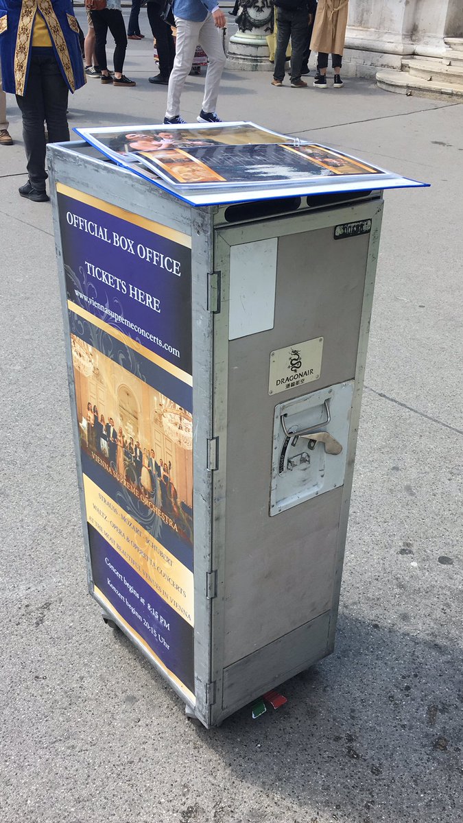Fly_T0_Nowhere's tweet photo. This is for AVGEEK in #Vienna - my biggest surprise in this trip STN-VIE-LGW 🤩

Dragonair lasting legacy, finding a new life as a MOBILE BOX OFFICE outside Vienna State Opera! 

#dragonair #cathaydragon #cathaypacific #BREAKING https://t.co/KARTuQjmIL