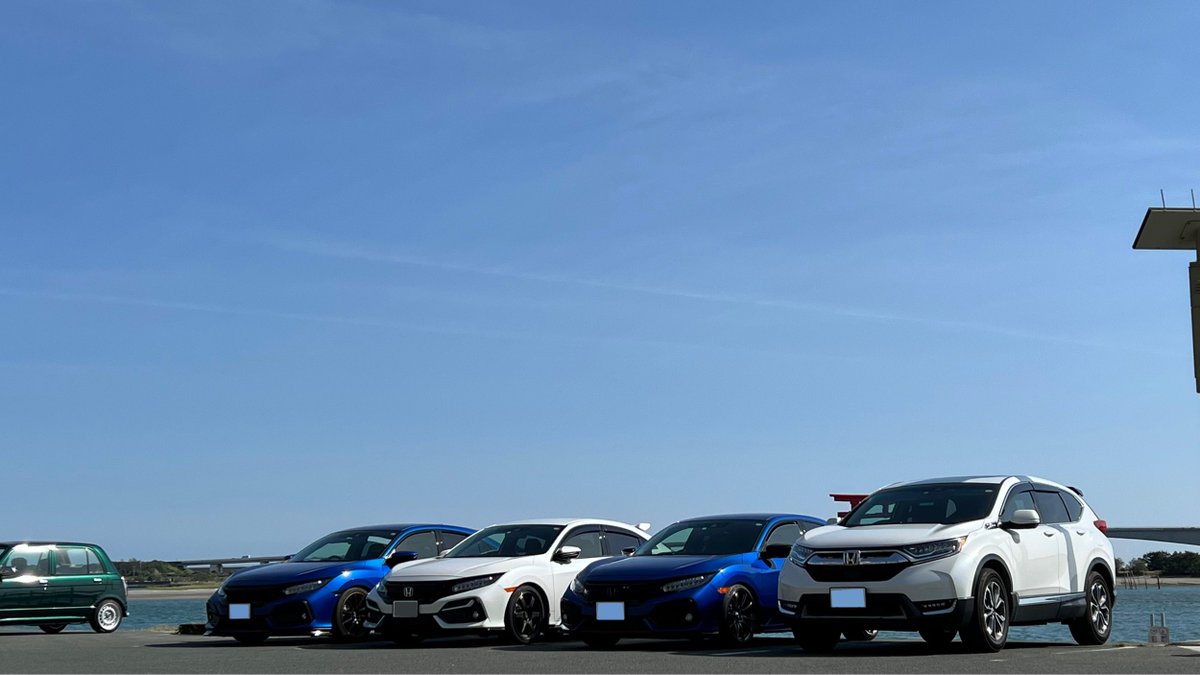 KAOSIRE_FK7's tweet photo. 久しぶりにプチオフ会　CR-Vめっちゃかっこよかった😎

#FK7
#RW2 https://t.co/JAy4EXyyih