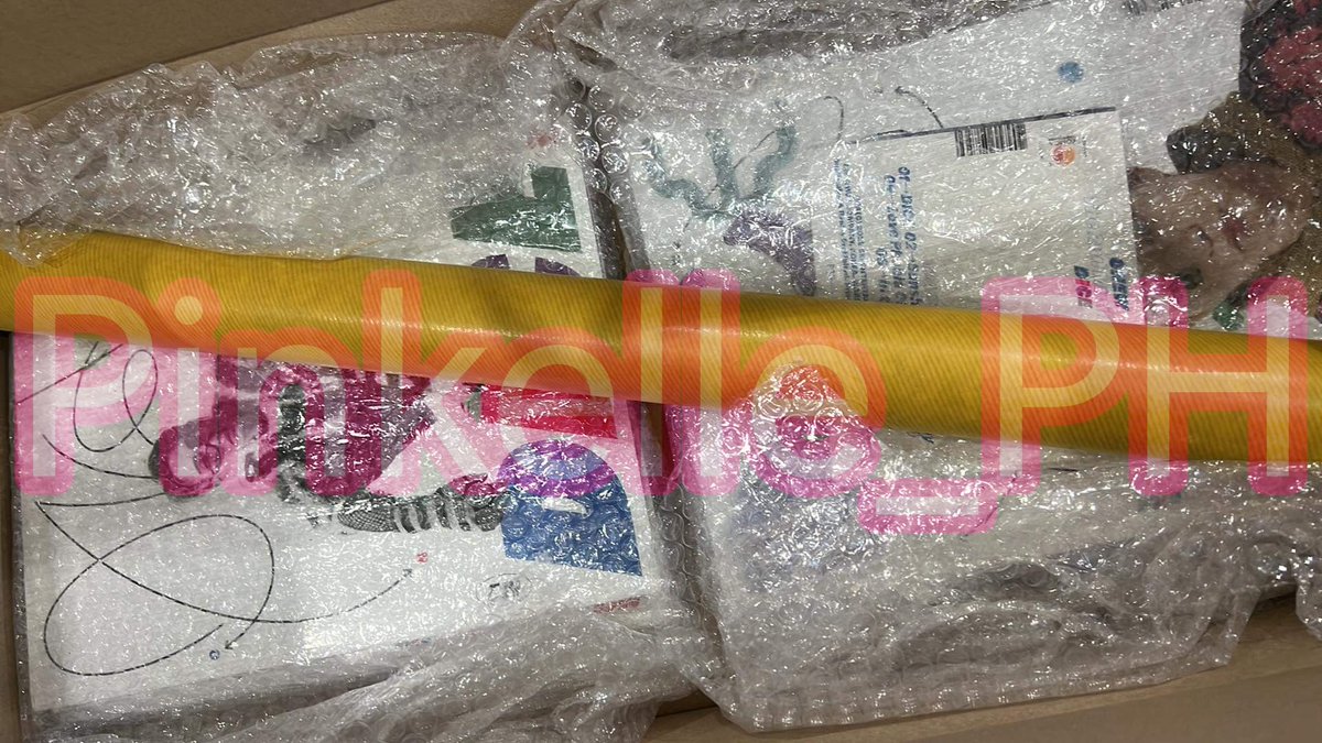 pinkelle_ph's tweet photo. #PinkelleUpdates
Arrived at our KR address😊
~ May 2022 Magazines (Marie Claire)
~ Onew Dice Albums with POB
~ Enhypen Senkou Albums https://t.co/2K5KPKKLMe