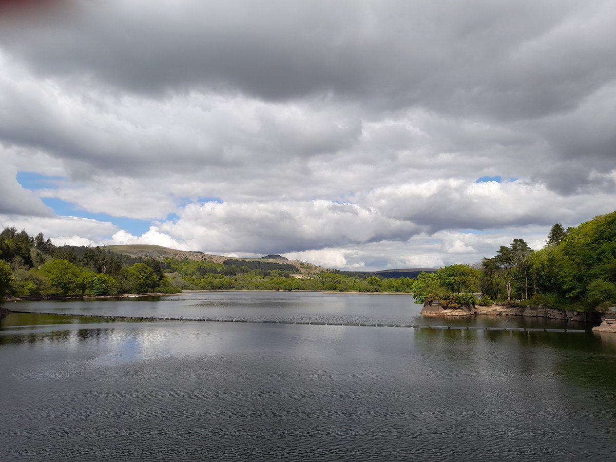 MeavySchool's tweet photo. What a beautiful part of the world our lovely village school is in. Surrounded by nature in all its glory. Certainly good for the soul #Dartmoor #Meavy #ruralschools #smallschoolbigfuture #outdoorlearning https://t.co/zNpujz4irB