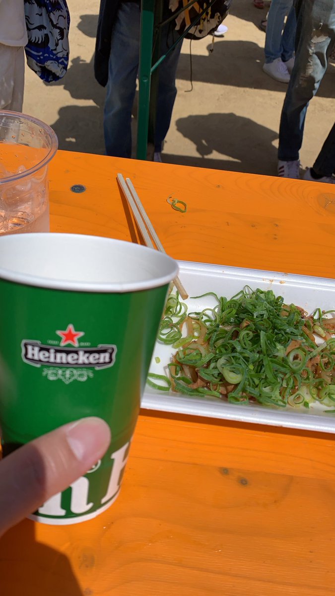 heyponz's tweet photo. BEEFフェスからのホテインンンンンン https://t.co/oZEJnh749P