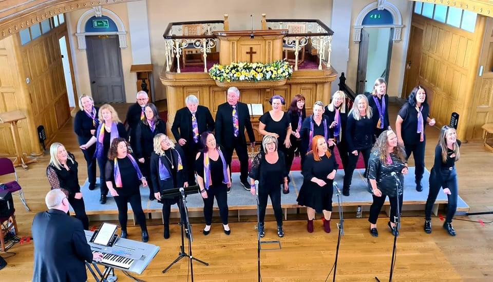 FormbyHighMusic's tweet photo. Great weekend gig in Harrogate with @Gforcechoir and @reincantation21 this weekend - gigging for Ukraine #DEC appeal https://t.co/LNQIsLSvN6