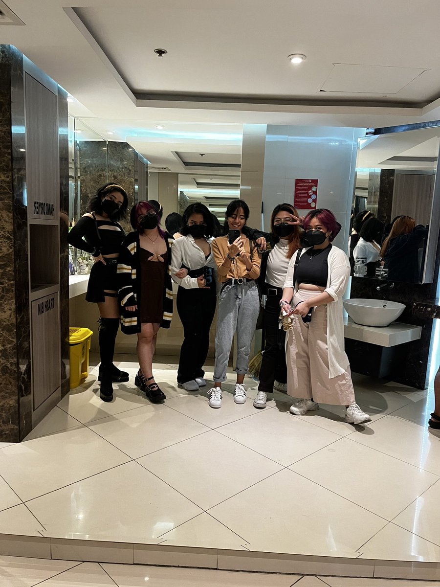 BoreDaBunty's tweet image. 05/07/22