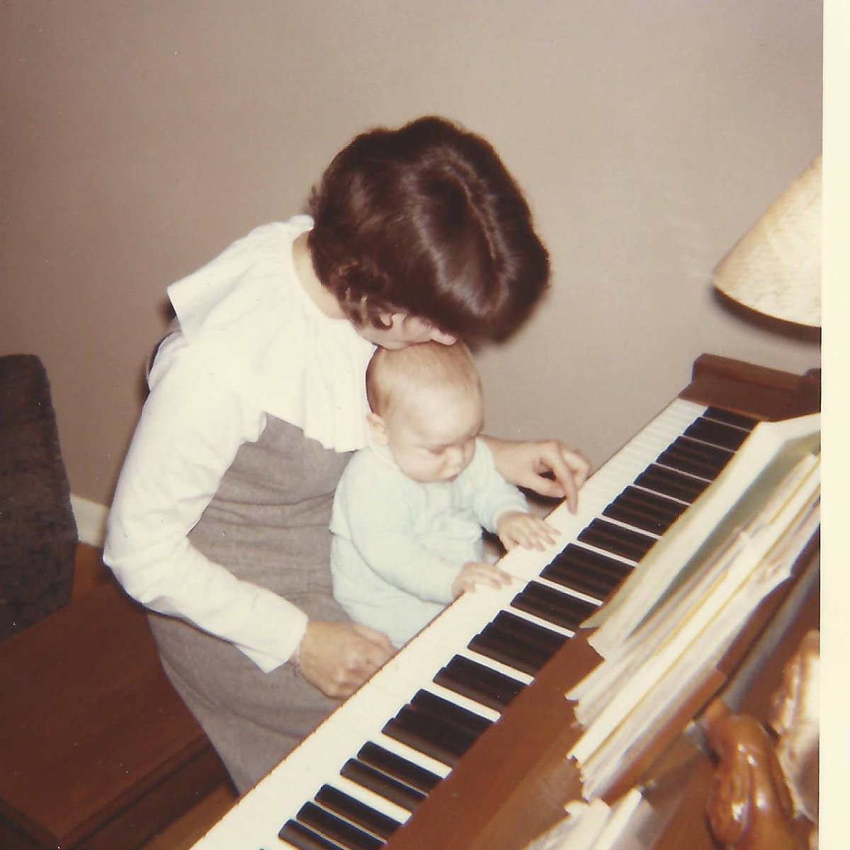 CorBruce's tweet photo. Happy Mother's Day https://t.co/bzHhvSfIvY