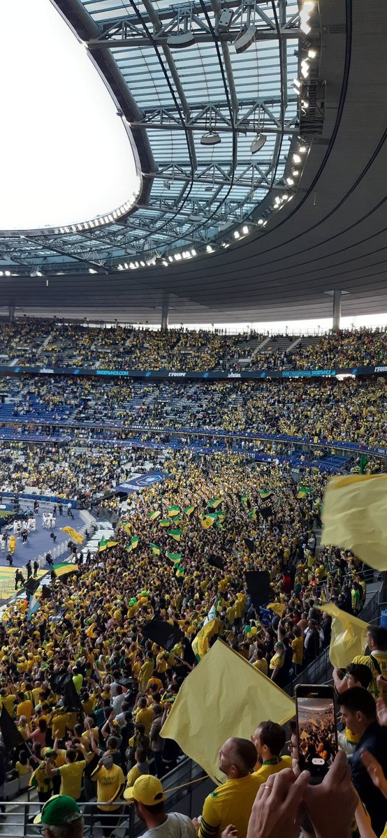 FloBESSEAU's tweet photo. Une finale... ça se gagne !🟩🟨 Un vrai grand beau w-e de foot ! 🔰#finalecoupedefrance https://t.co/SNHAmEEaSM