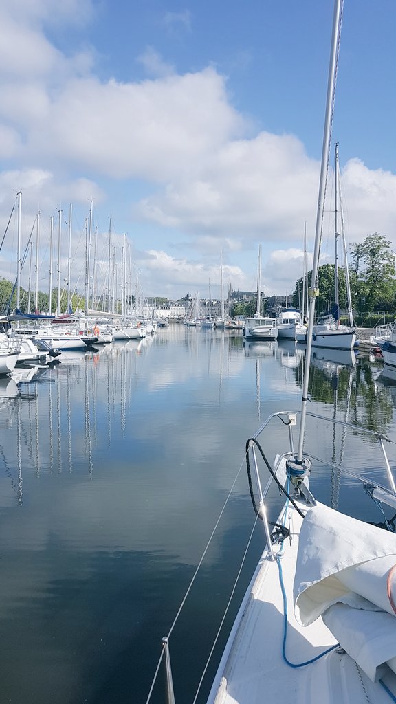 liliroco's tweet photo. #vannes #golfedumorbihan #voile https://t.co/6ahHMvivZA