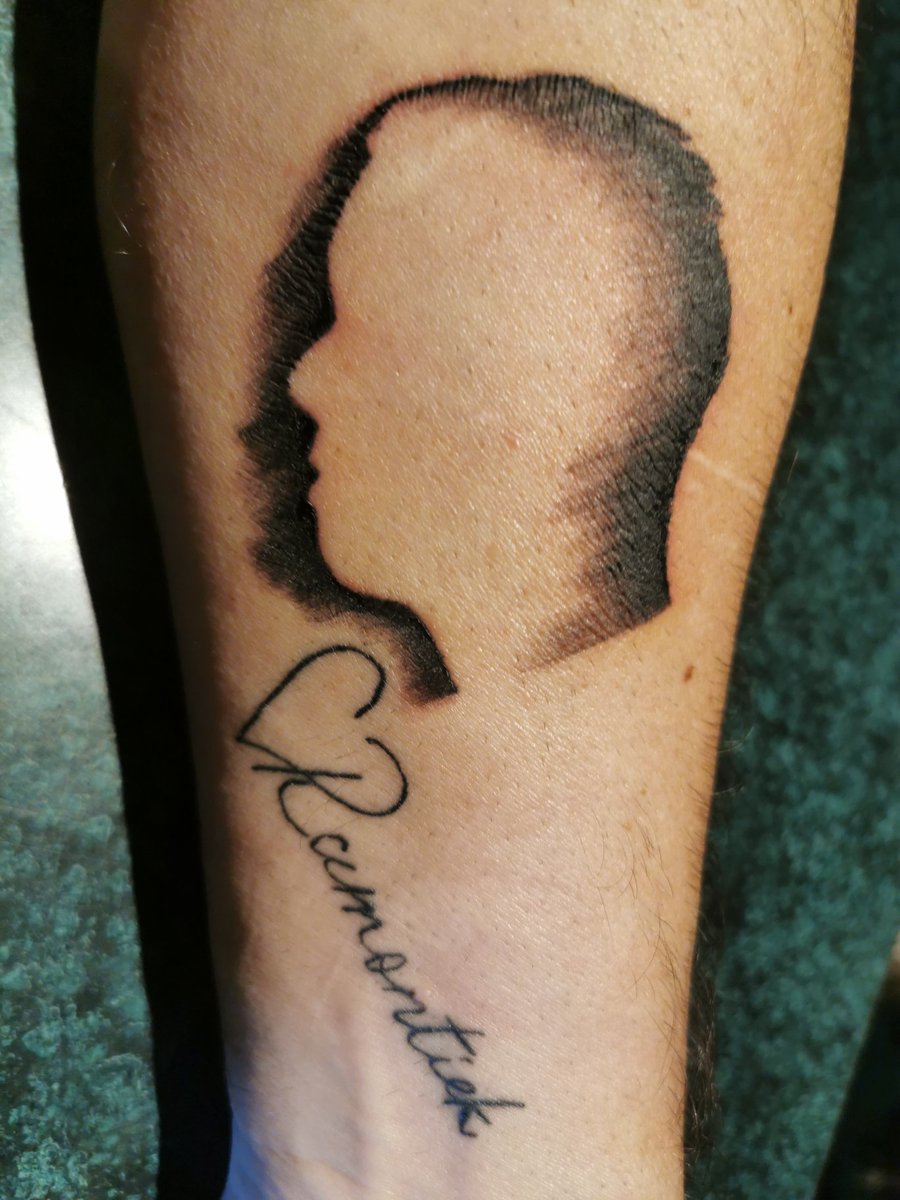 MORGENAVOND ZIJN WE WEER ONLINE INCLUSIEF DE PLANNING VOOR MEI! 

JUNI EN JULI ZULLEN ER BINNEN 2 WEKEN OOK OPSTAAN. HET WORDT EEN HETE ZOMER!

Wees lief voor elkaar❤️