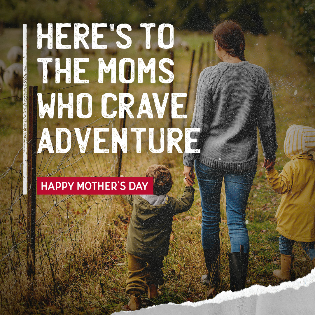 Cheers to all the adventure mom figures in our life! Thank you for teaching us how to experience the world, and for encouraging us to continue exploring. Most of all, thank you for inspiring and fueling our love for the outdoors. 💚 #MyStanfields #MothersDay #ExploreOutdoors