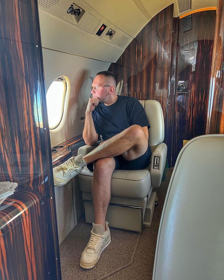longmoneyluc_'s tweet photo. The 3 D’s

Desire - all success starts here... One must have a burning desire within to go after they want. Something they become obsessed about with to achieve great achievement. This is the starting point🏆

#3D’s
#Next90
#Legendary https://t.co/VFIEkXZ4FH